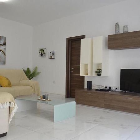 Lorenza Letting Apartment Марсашлокк Экстерьер фото