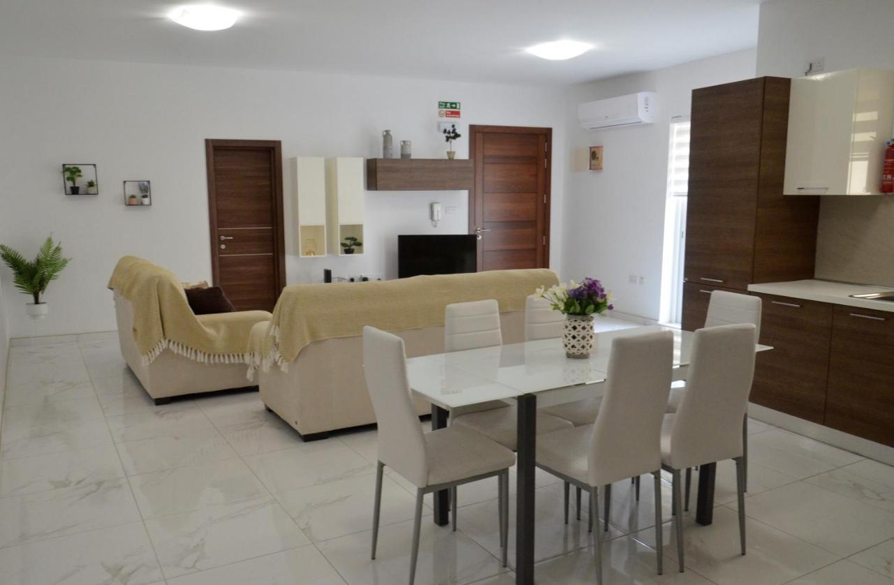 Lorenza Letting Apartment Марсашлокк Экстерьер фото