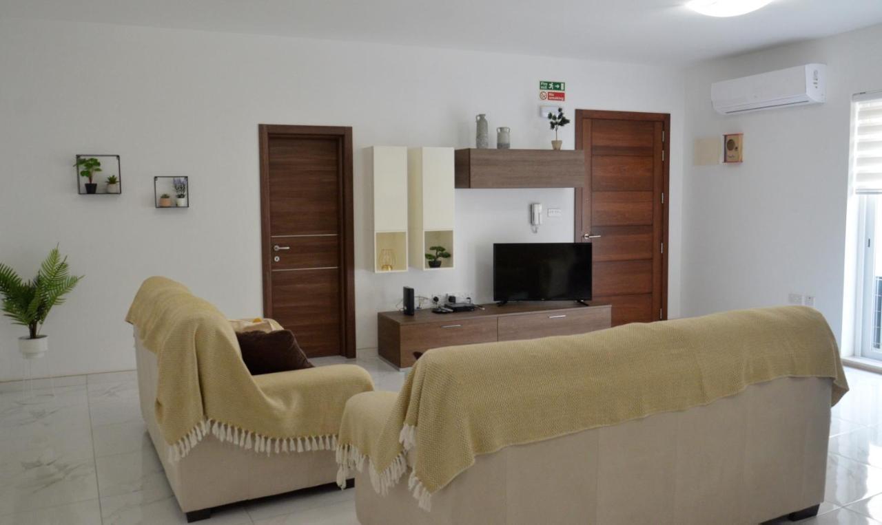 Lorenza Letting Apartment Марсашлокк Экстерьер фото